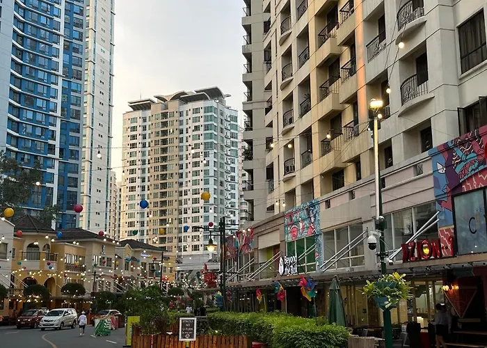 55-sqm 1-br Golf Club View In Bgc Apartment Manila