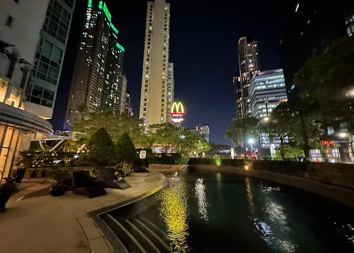 55-sqm 1-br Golf Club View In Bgc Apartment